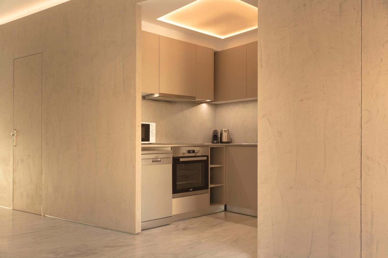 Luxury Apt With Parking-Living Stone Silver Atina Dış mekan fotoğraf